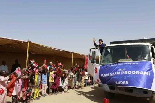 Türkiye Diyanet Vakfı, Sudan’daki savaş mağdurlarına Ramazan yardımı ulaştırdı
