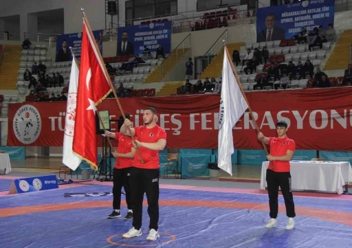 Türkiye Güreş Şampiyonası’nın açılış seremonisi yapıldı
