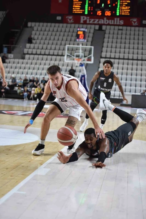 Türkiye Sigorta Basketbol Süper Ligi: Manisa Basket: 67 - Aliağa Petkim: 74
