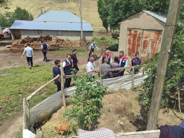 Tutak’ta yaşanan sel felaketinin ardından hasar tespiti
