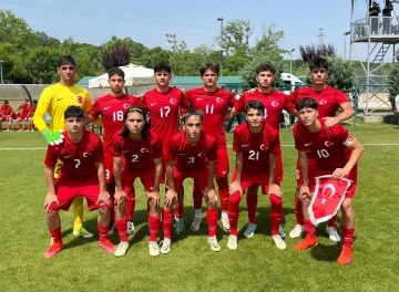 U16 Milli Takım, İsviçre’yi 7-1 yendi
