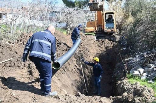 Üçpınar’ın kanalizasyon altyapı sorunu çözülüyor
