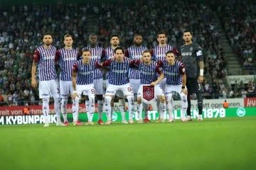 UEFA Avrupa Konferans Ligi: St. Gallen: 0 - Trabzonspor: 0 (İlk yarı)
