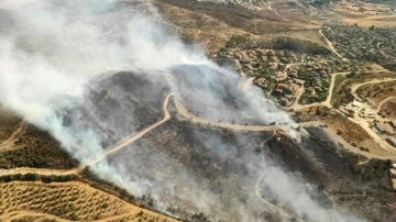 Urla’da ormana sirayet eden yangın kontrol altına alındı
