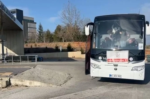 Uşak’ta eylem yapan halk otobüsü hat sahiplerini vatandaşları mağdur etti
