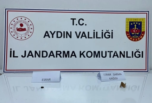 Uyuşturucu kullanan şahıslar yakalandı
