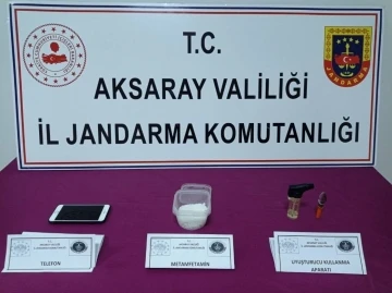 Uyuşturucu taciri jandarmanın operasyonuyla yakalandı
