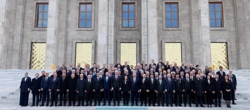 Vali Aydoğdu Gazi Meclisinde düzenlenen programa katıldı
