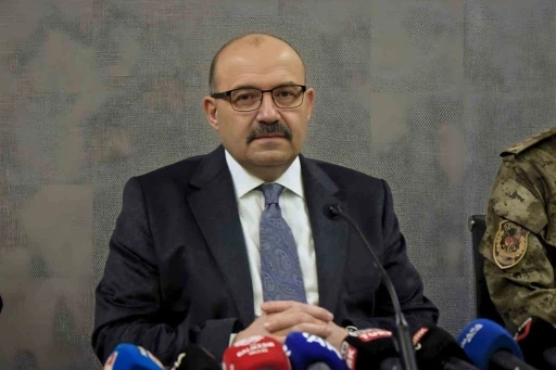 Vali Ustaoğlu: “Patlamayla ilgili 3, kazayla ilgili 2 kişi tutuklandı”
