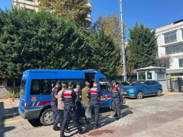 Yalova’da 2 firari DEAŞ hükümlüsü yakalandı
