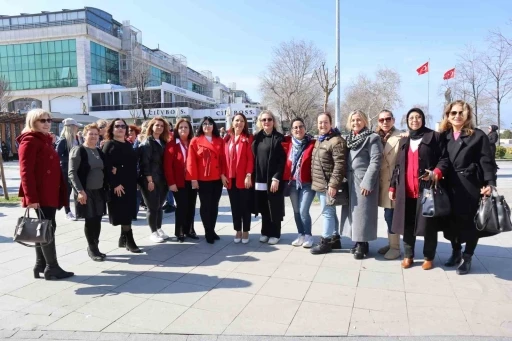 Yalova’da baharın gelişi Marteniçkayla kutlandı
