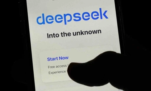 Yeni Rakip DeepSeek, Yapay Zeka Pazarını Salladı