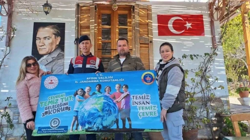 Yerli ve yabancı turistlere ’çevre koruma’ farkındalığı
