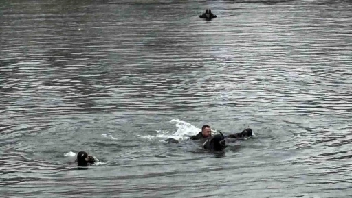 Yeşilırmak Nehri’ne atlayan çocuğun cansız bedenine ulaşıldı
