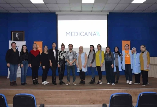 Yeşim Grup’ta gebelik ve kadın sağlığına dair farkındalık semineri
