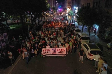 Yıldırım’da Filistin için meşaleli yürüyüş
