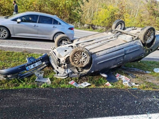 Zonguldak-Ankara kara yolunda feci kaza, 2 yaralı
