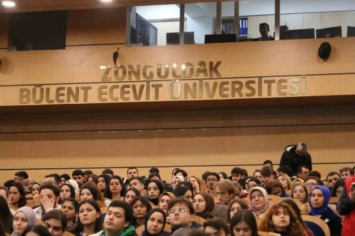 Zonguldak’ta gençler, Gençlik Politikası Çalıştayı’nda buluştu
