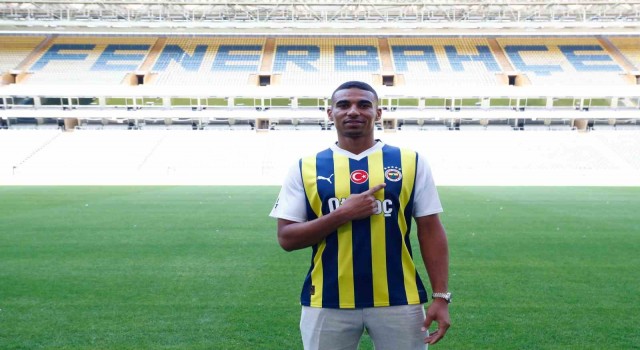 Fenerbahçe, Alexander Djiku ile sözleşme imzaladı